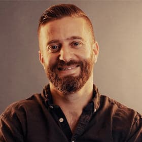 Whitmel Earley, Justin